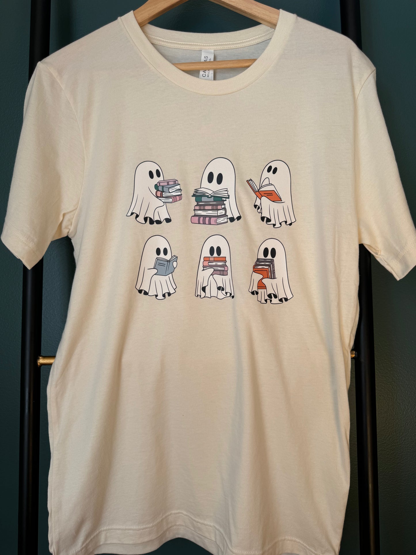 Reading Ghosties (Natural)